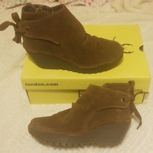 FLY Ankle Bootie Shoes